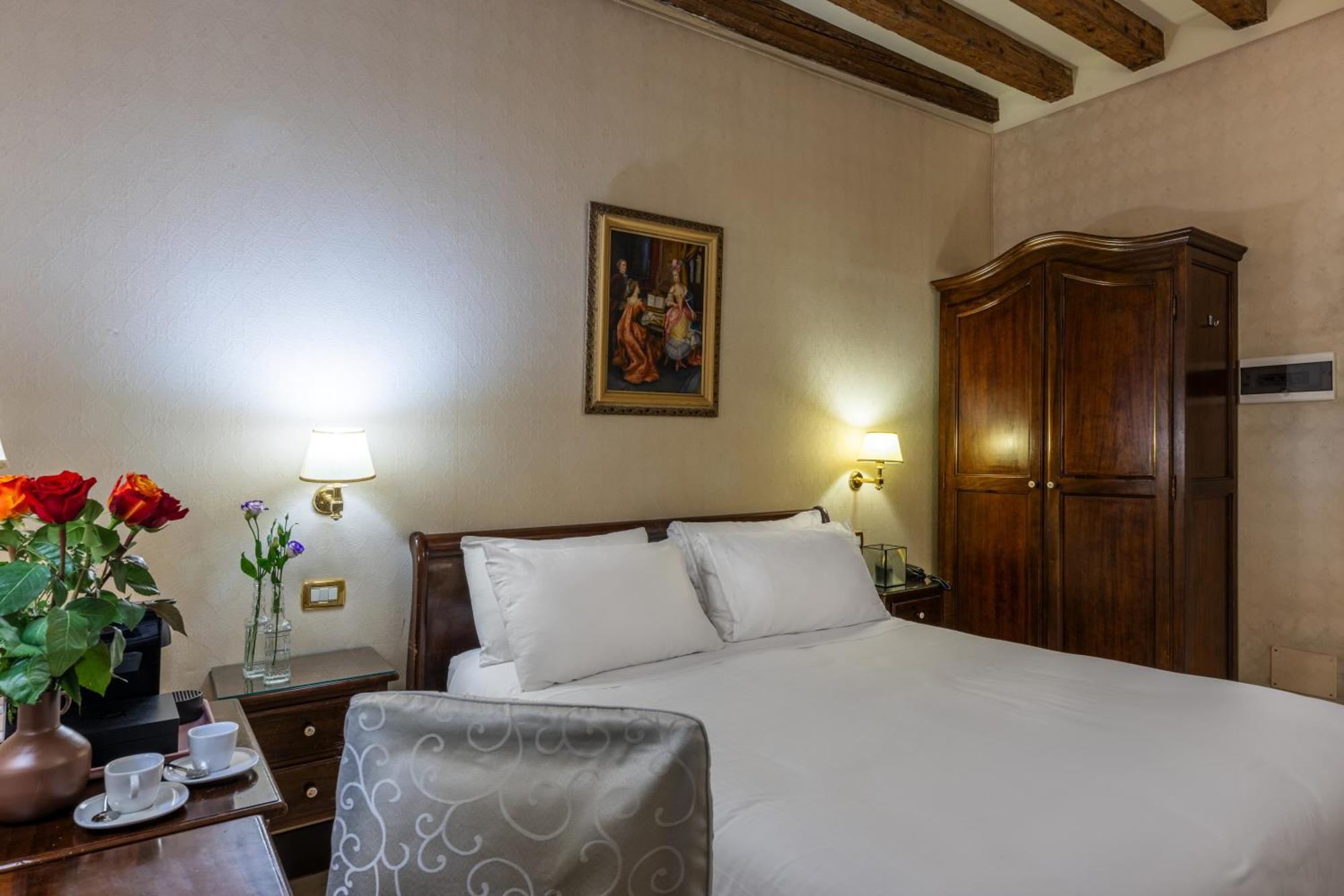 Ca' Del Nobile Hotel Venice Exterior photo