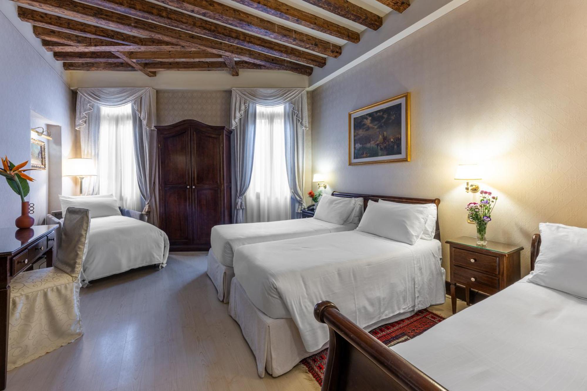Ca' Del Nobile Hotel Venice Exterior photo